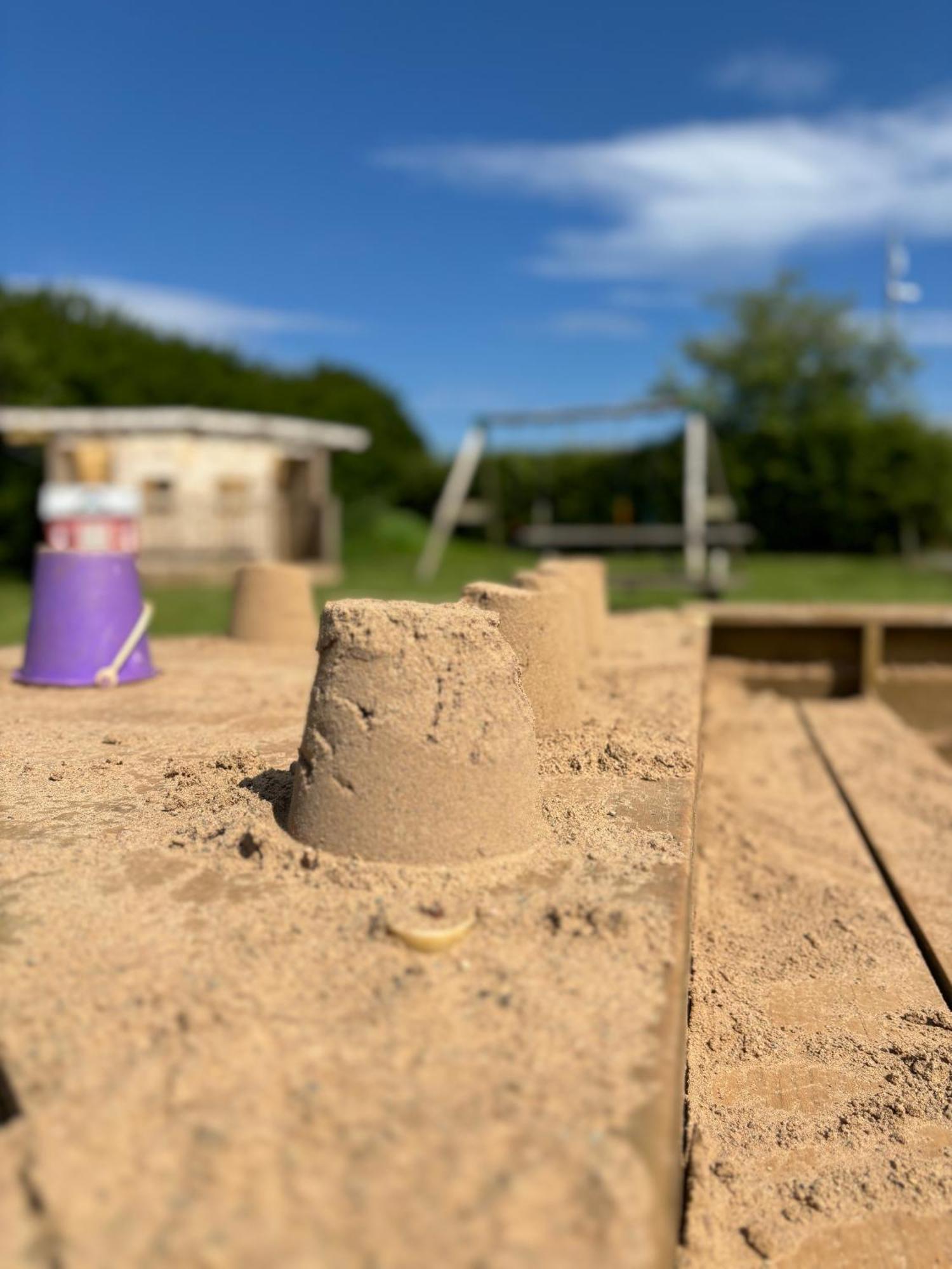 Carrowmena School House & Glamping Hotell Limavady Eksteriør bilde
